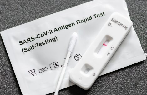 Negative Covid-19 antigen test kit, one step coronavirus antigen rapid test, saliva swab, 1 test box.
